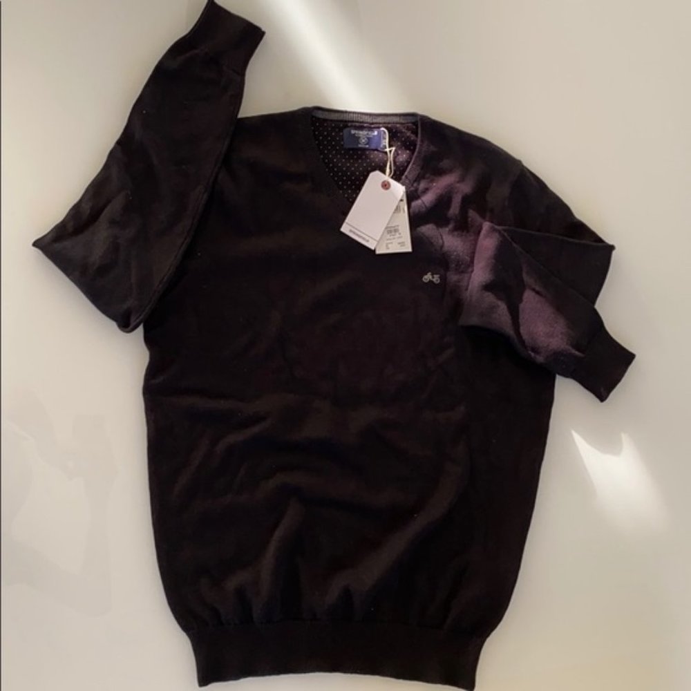 Men’s sweater